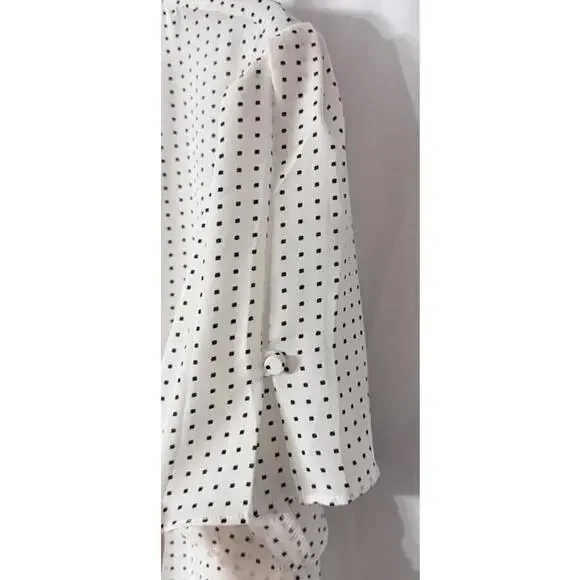 NWT Ann Taylor Factory Womens Short Sleeve V Neck Pullover Top Blouse Shirt XL - Picture 4 of 12